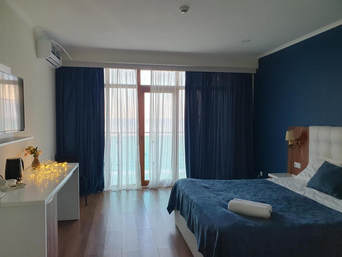 The Fresh Wave Hotel Batumi Eksteriør billede
