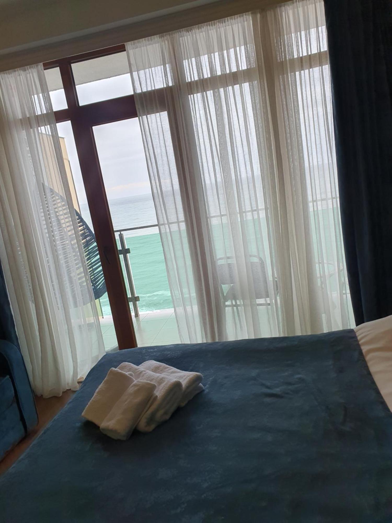 The Fresh Wave Hotel Batumi Eksteriør billede